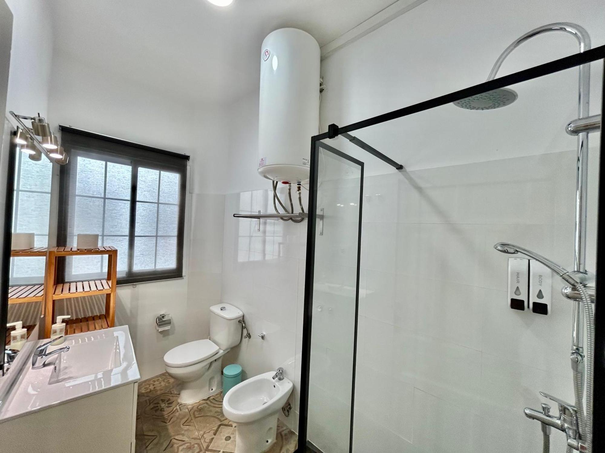 Acogedor Apt 8Pax 4Bdr 2Bth - Cozyhomesevilla1 Sevilha Exterior foto