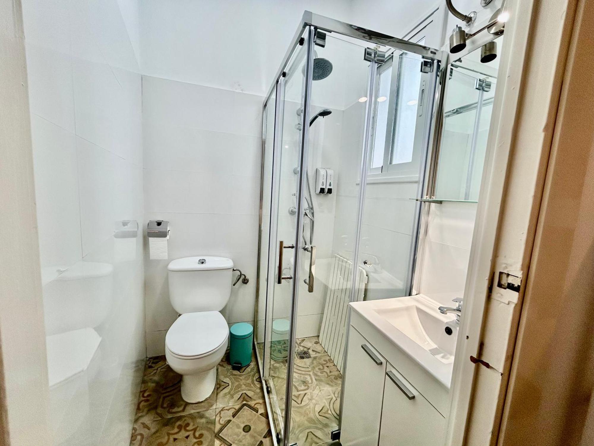 Acogedor Apt 8Pax 4Bdr 2Bth - Cozyhomesevilla1 Sevilha Exterior foto