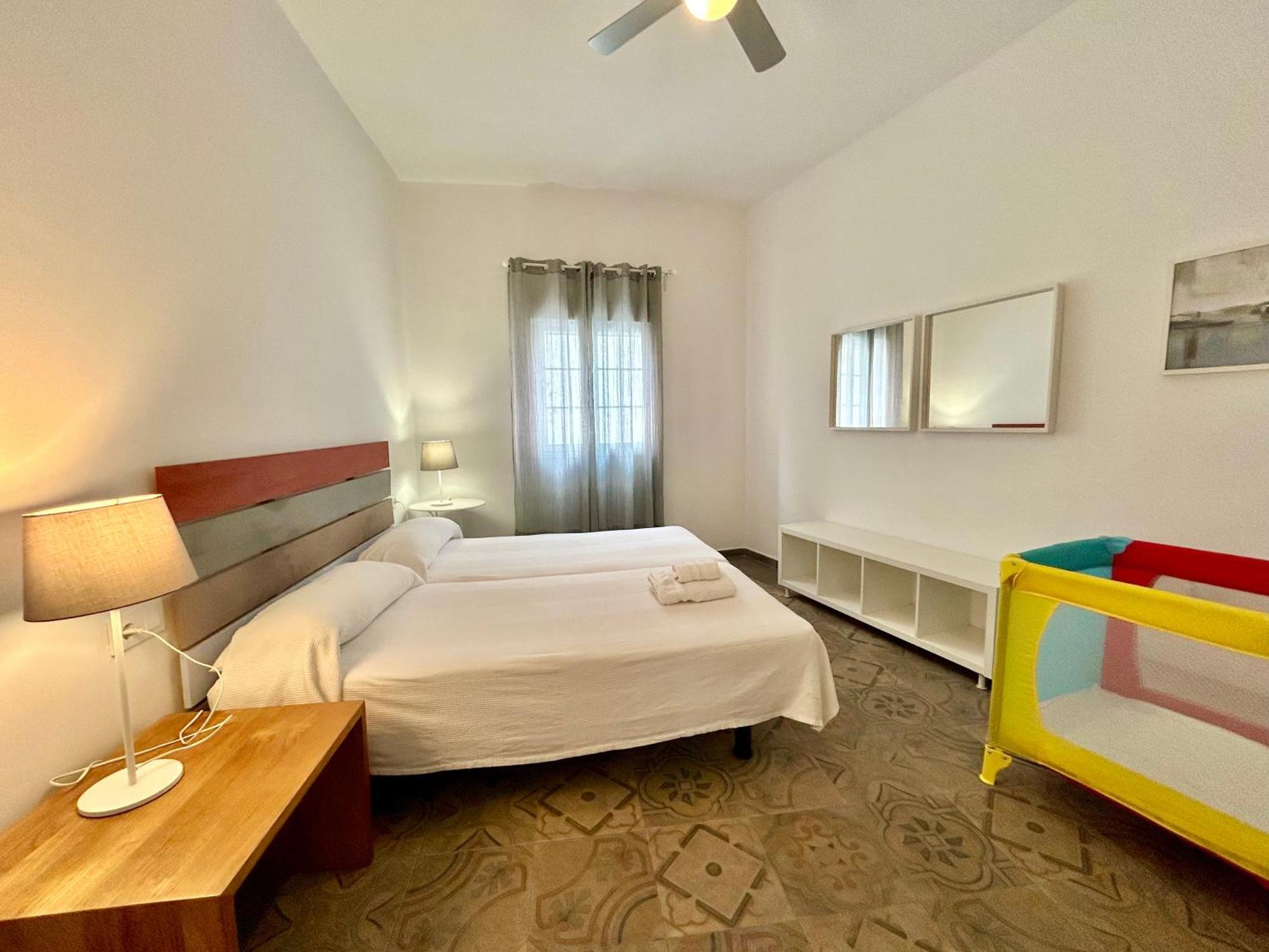 Acogedor Apt 8Pax 4Bdr 2Bth - Cozyhomesevilla1 Sevilha Exterior foto
