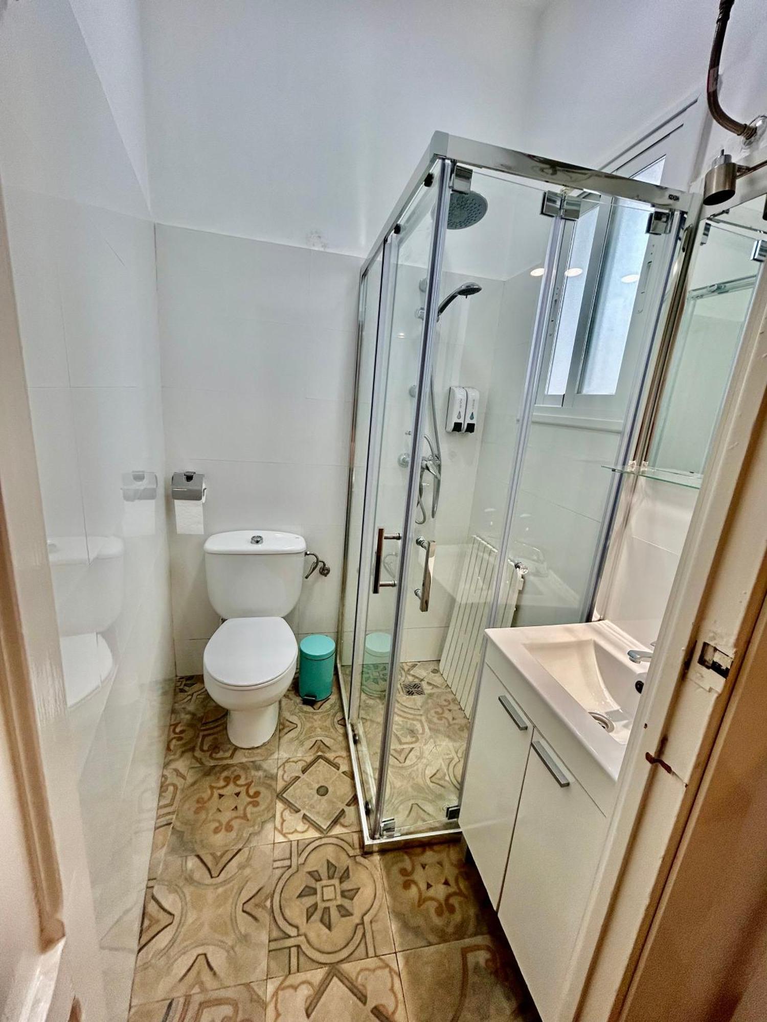 Acogedor Apt 8Pax 4Bdr 2Bth - Cozyhomesevilla1 Sevilha Exterior foto